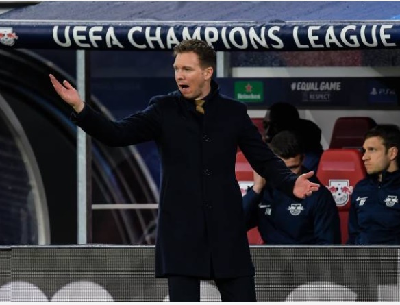 Vị thuyền trưởng người Đức đang trải qua một giai đoạn vô cùng thành công cùng Leipzig khi đưa CLB vươn lên vị trí thứ ba trên BXH quốc nội, đồng thời đánh bại Tottenham Hotspur tại vòng 16 đội Champions League một cách đầy thuyết phục.