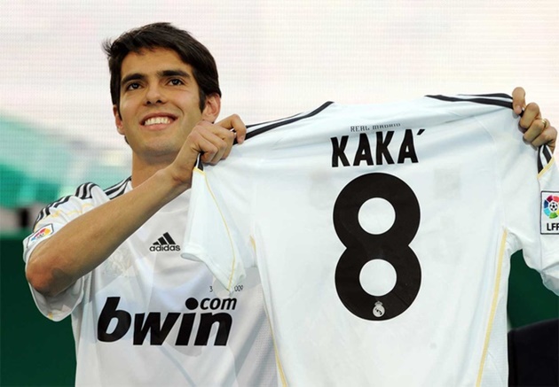Kaka từng thi đấu cho Real.