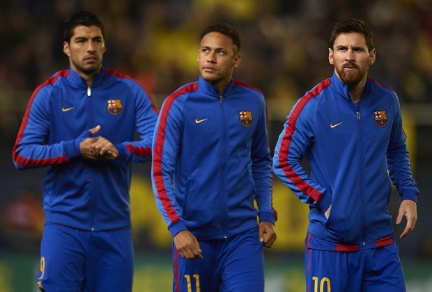 Neymar từng có khoảng thời gian thi đấu cực kỳ thành công trong màu áo Barca trước khi chuyển đến đầu quân cho Paris Saint-Germain vào mùa hè năm 2017. Được biết, dù đã rời Camp Nou nhiều năm, Neymar vẫn giữ mối quan hệ rất tốt với những người đồng đội cũ tại TBN và đây là cơ sở để thượng tầng Blaugrana tin rằng, tiền đạo sinh năm 1992 sẽ trở thành một bản hợp đồng thành công.