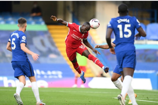 Mane mở điểm cho Liverpool.