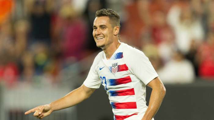 Trung vệ: Aaron Long (NY Red Bulls). Ngôi sao 27 tuổi đang được xem như mẫu trung vệ xuất sắc nhất nước Mỹ trong những năm gần đây.