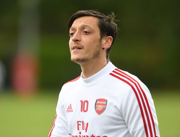 Ảnh bài viết XONG! Người đại diện lên tiếng về tương lai của Ozil