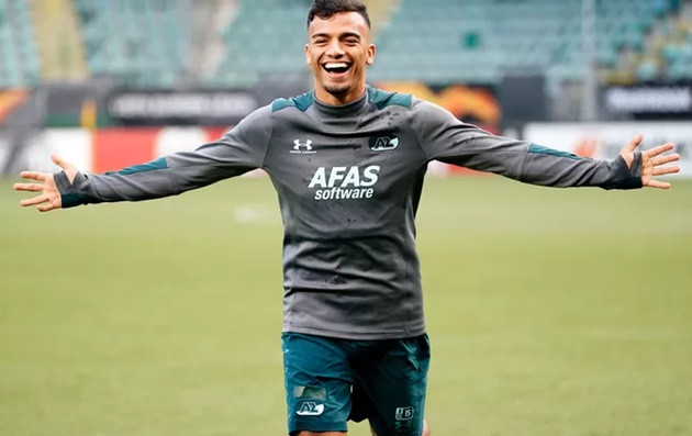 6. Owen Wijndal (AZ). Cầu thủ người Hà Lan đang nổi lên như một trong những hậu vệ trái hay nhất Eredivisie.