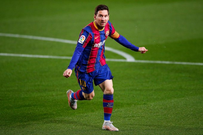 Hộ công: Lionel Messi (Barcelona) - 8,51. Bất chấp việc Barca sớm dừng chân tại vòng 16 đội, Messi vẫn thể hiện những màn trình diễn vô cùng chói sáng. Anh đóng góp vào 7 bàn thắng chỉ sau 6 lần ra sân.