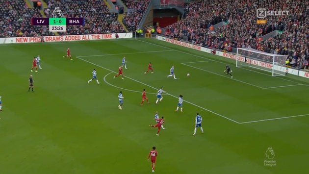 Quả tạt tuyệt vời của "siêu dự bị" bên phía Liverpool.