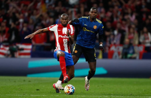 Kondogbia lấn lướt Pogba hoàn toàn trong các cuộc tranh chấp tay đôi.