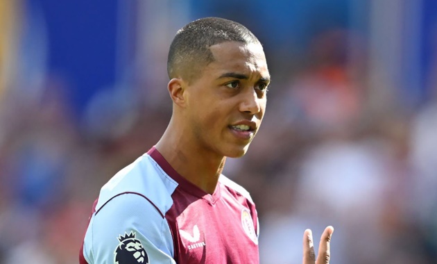 Ảnh bài viết Đóng vai kép phụ, Tielemans phá vỡ im lặng về Emery