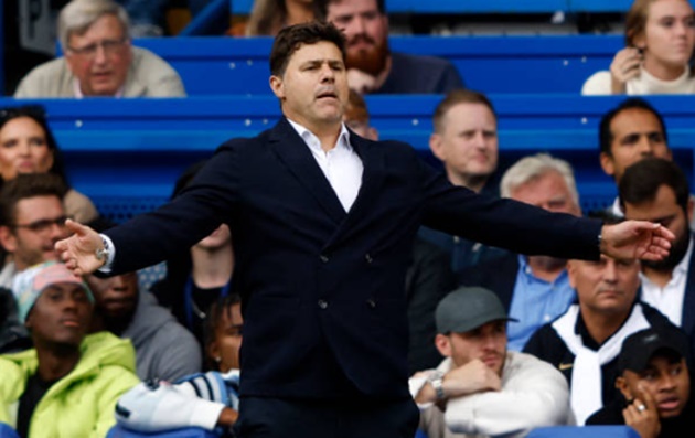 Trong bối cảnh thua thiệt về mặt quân số, HLV Mauricio Pochettino cũng không thể đưa ra sự điều chỉnh nào để giúp đội chủ nhà giành lại thế trận. Vì vậy ông cùng các học trò đành ngậm ngùi để Villa rời Stamford Bridge với 3 điểm trong tay.