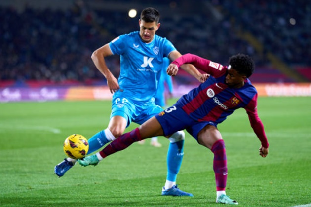 Ảnh bài viết Jorge Mendes ra tay, tài năng Barca có thể đến M.U