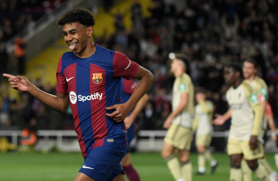 Ảnh bài viết Thần đồng 16 tuổi ''gánh'' Barca