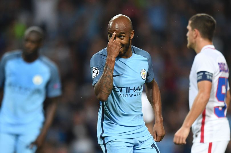 Delph đứng trước tương lai bất ổn tại Man City