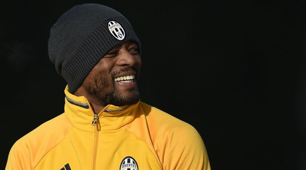 Evra không đến Man Utd