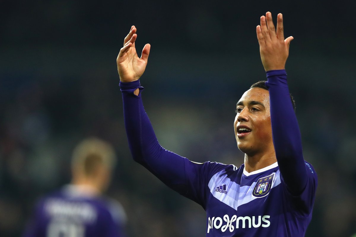 Youri Tielemans là một tài năng sáng giá.