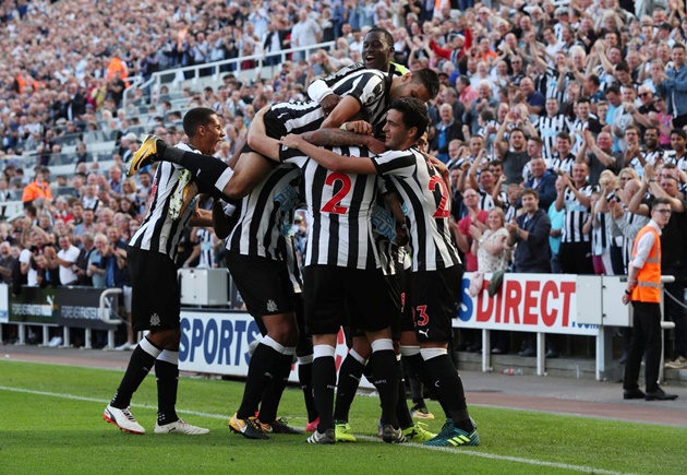 Newcastle đã khởi đầu mùa giải mới vô cùng tệ hại khi thua cả 2 trận tại Premier League và để Nottingham loại ở cúp Liên đoàn. Nhưng giờ họ đang trở lại.