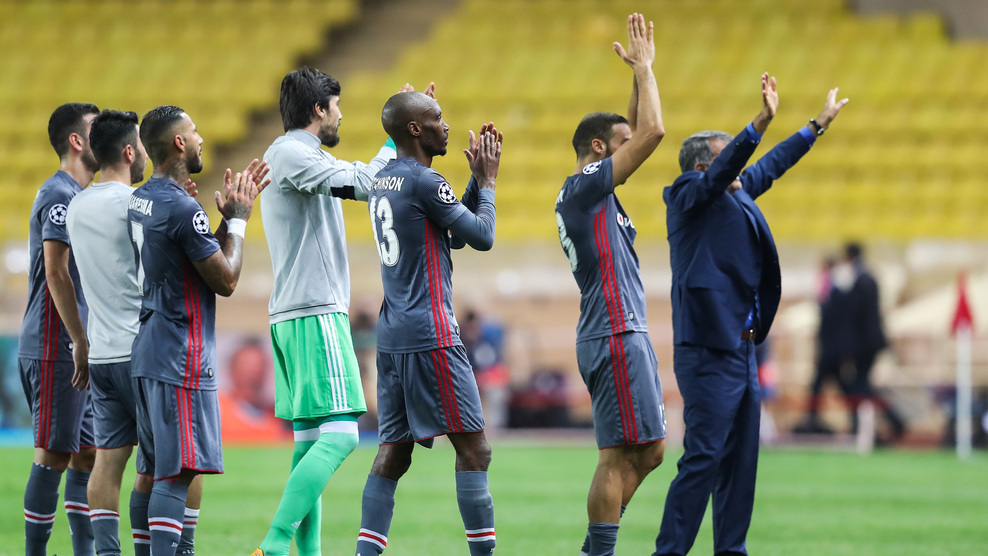 Besiktas chơi cực kỳ ấn tượng và toàn thắng với 9 điểm sau lượt đi, họ đang tràn trề cơ hội bước vào vòng trong. Ngược lại, Monaco phải nỗ lực hết sức mình ở lượt về mới mong được đi tiếp bởi chỉ có 1 điểm sau 3 trận.