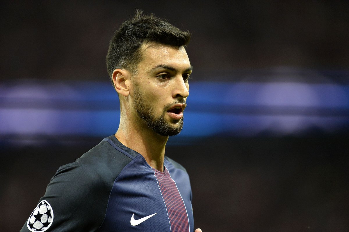 Mùa giải này, Javier Pastore mới được HLV Unai Emery cho thi đấu có 14 phút ở Champions League.