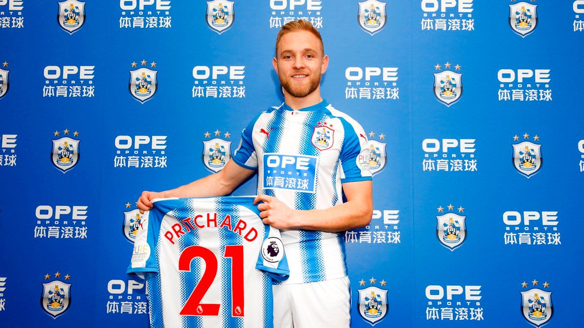 Huddersfield đã công bố bản hợp đồng tiền vệ Alex Pritchard từ CLB Norwich
