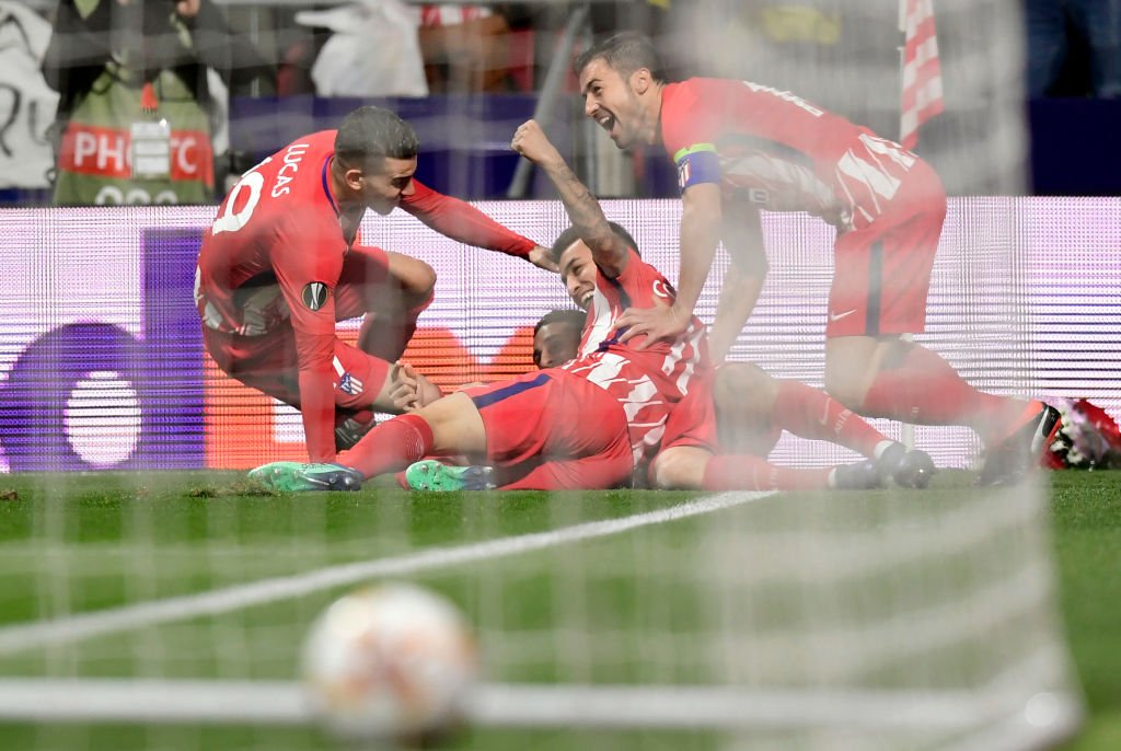 Màn trình diễn của Arsenal và Atletico Madrid sau khi kết thúc lượt đi tứ kết Europa League cho thấy sự chênh lệch khủng khiếp của đấu trường này.
