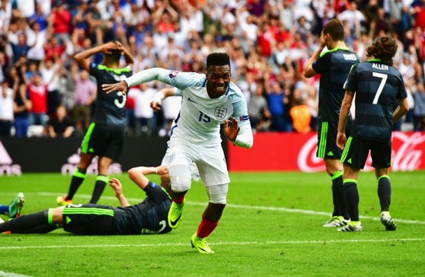 Ảnh bài viết Ghi bàn quyết định, Sturridge tạo cơn sốt trên Twitter