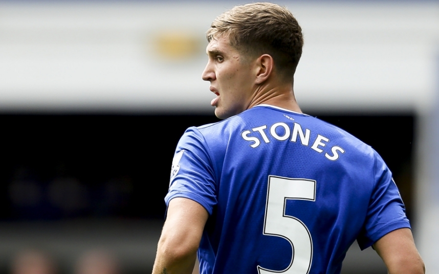 Trung vệ: John Stones (47,5 triệu bảng). Ảnh: Internet.