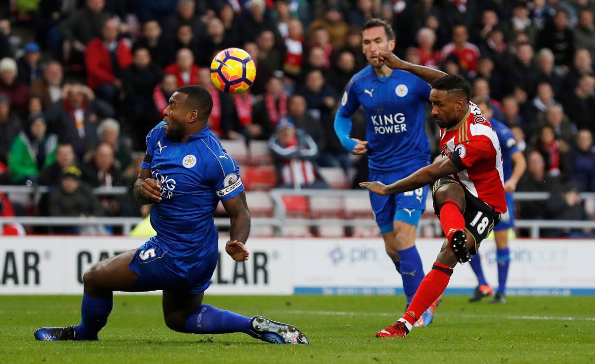 33. Jermain Defoe (Sunderland) - 22 bàn thắng (19 lần ghi bàn, 3 kiến tạo) - Trung bình tạo ra 0,65 bàn mỗi 90 phút. Ảnh: Squawka.
