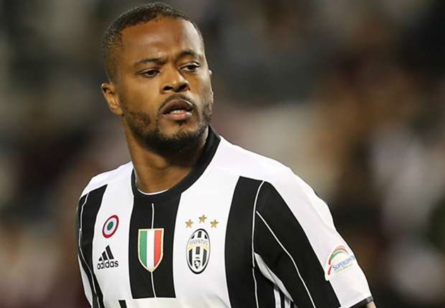 Evra chưa có kế hoạch cho tương lai. Ảnh: Goal.