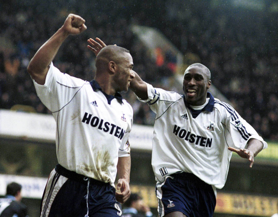 Les Ferdinand - 149 bàn. Ảnh: Express.