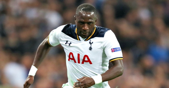Chelsea nhắm Sissoko cho hàng tiền vệ.