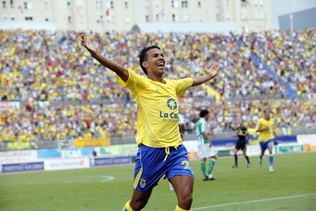 3. Jonathan Viera (Las Palmas) - 74 lần.