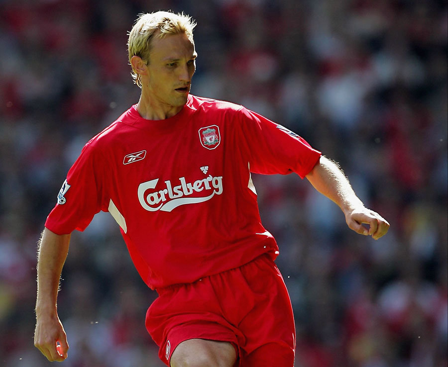 18. Sami Hyypia - 22 bàn. Ảnh: Daily Star.