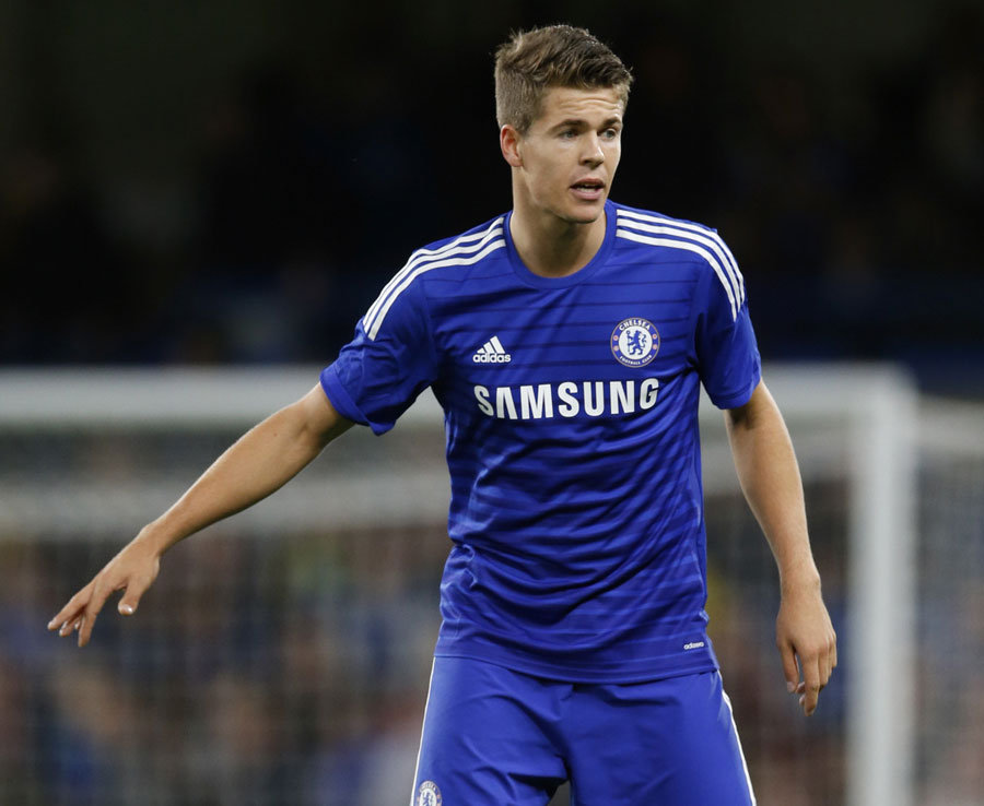 Marco van Ginkel - 8 triệu bảng từ Vitesse đến Chelsea năm 2013. Ảnh: Daily Star.