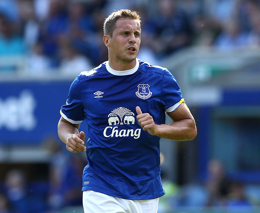6. Everton - Phil Jagielka - Gắn bó với đội từ ngày 1 tháng 7 năm 2007. Ảnh: Daily Star.