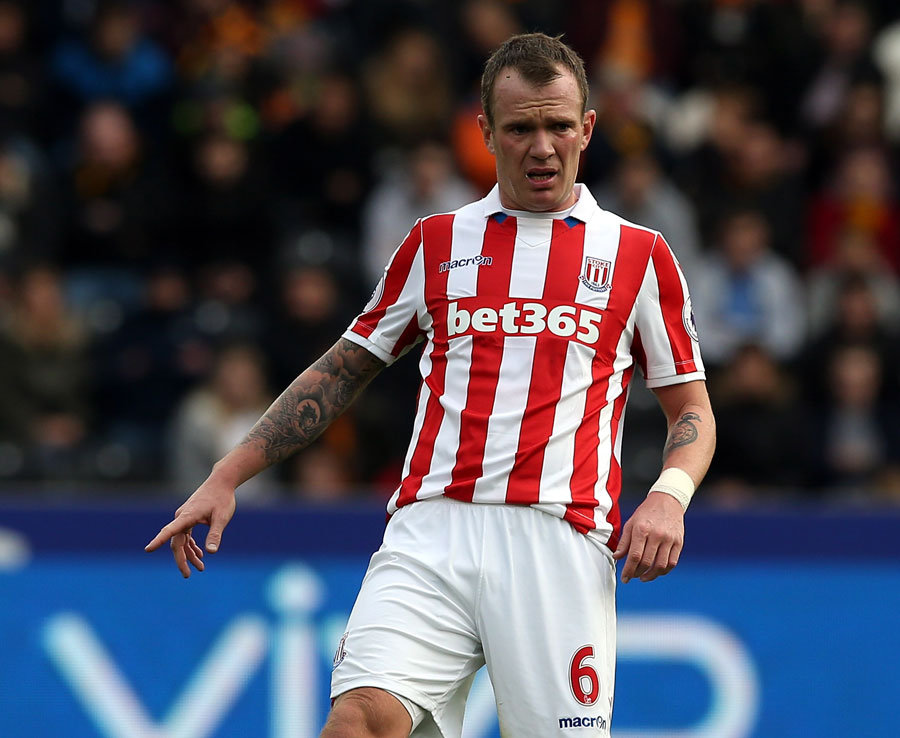 12. Stoke City - Glenn Whelan - Gắn bó với đội từ ngày 1 tháng 1 năm 2008. Ảnh: Daily Star.