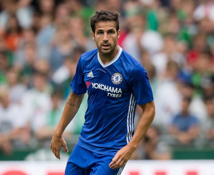 4. Chelsea - Cesc Fabregas - 9,5 triệu người theo dõi. Ảnh: Daily Star.