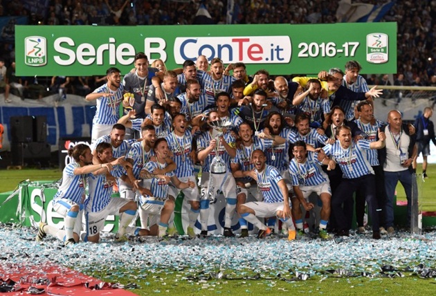 49 - CLB Spal (Società Polisportiva Ars et Labor) vừa giành quyền lên chơi tại Serie A mùa tới. Họ đã trở lại đấu trường cao nhất Italia sau 49 năm vắng bóng. Mùa 2015/16, họ chơi ở Lega Pro, mùa giải trước họ lên chơi tại Serie B và mùa này họ có mặt ở Serie A.