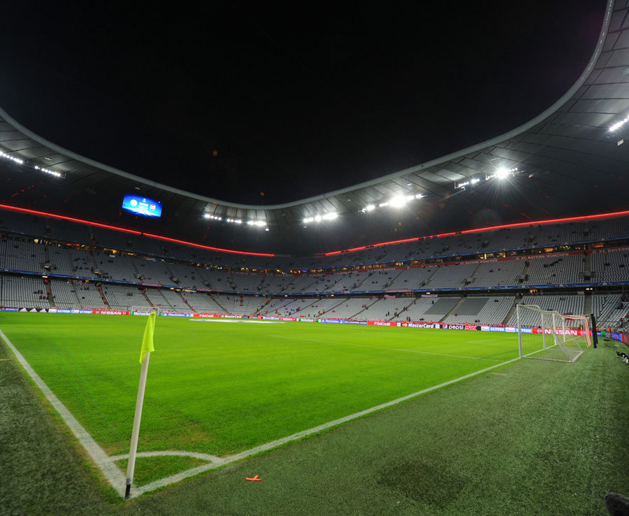 5. Bayern Munich - Sân nhà: Allianz Arena - Trận có đông khán giả nhất: 75.000.