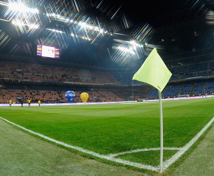 3. Inter Milan - Sân nhà: Giuseppe Meazza - Trận có đông khán giả nhất: 78.238.