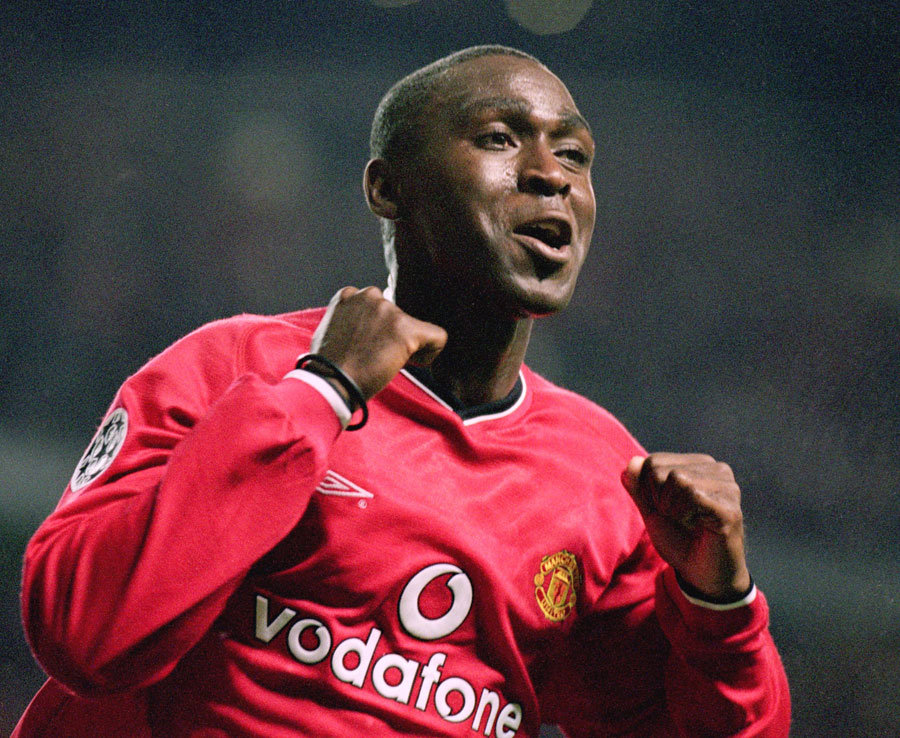 11. Andy Cole (Newcastle, M.U, Blackburn, Fulham, Man City,..): 73 lần kiến tạo. Ảnh: Daily Star.