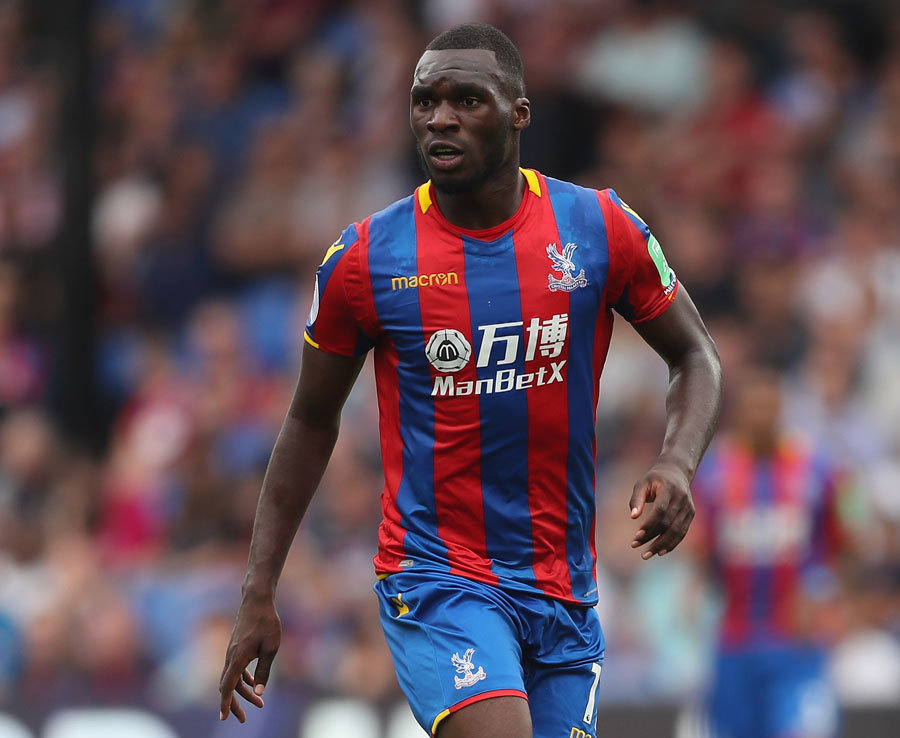 Christian Benteke (Crystal Palace) - Tiền đạo người Bỉ đã chơi 9 trận ở Ngoại hạng Anh mùa này và chưa ghi được bàn thắng nào. Có thể anh sẽ tìm một bến đỗ khác vào tháng 1.