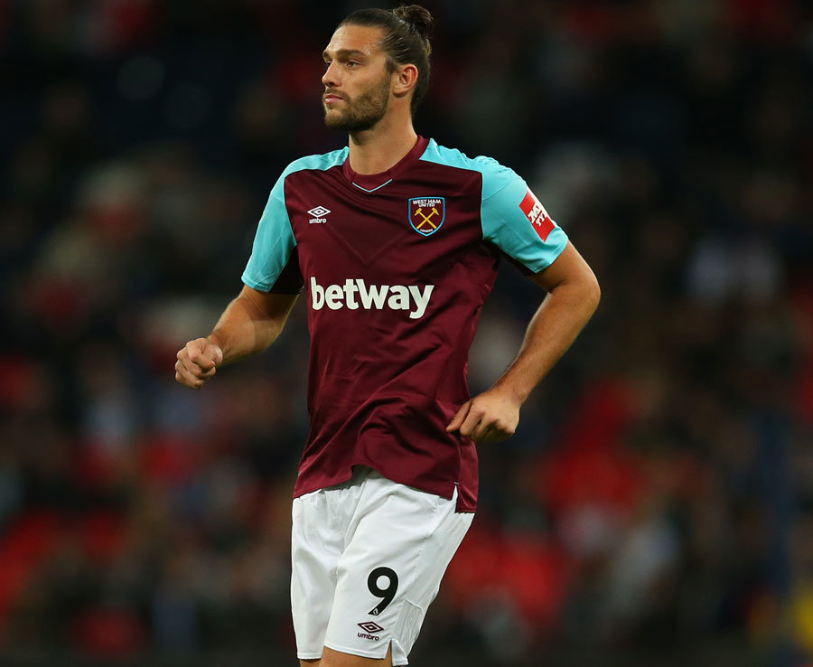 Andy Carroll (West Ham) - Giống như Benteke, Carroll cũng chưa có bàn nào tại Ngoại hạng Anh mùa này. Liệu anh có muốn tìm một môi trường mới như Everton để thi đấu tốt hơn?