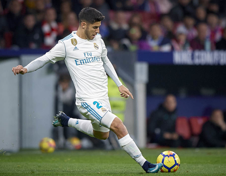 Marco Asensio (Real Madrid) - Nếu Hazard đến Real, khả năng ra sân của Asensio sẽ bị đe dọa. Chính vì vậy, không loại trừ Asensio sẽ đi theo chiều ngược lại để đến Chelsea.