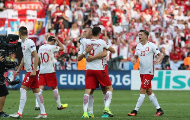 Ảnh bài viết 20h00 ngày 25/06, Thụy Sỹ vs Ba Lan: Trên nền tảng phòng ngự