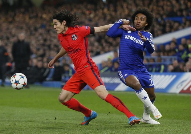 7. Edinson Cavani (37 bàn)