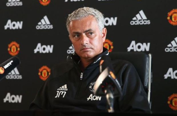 Mourinho hài lòng với thương vụ Pogba. Ảnh: Internet.