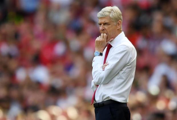 Ảnh bài viết Những quyết định sai lầm của HLV Wenger trong mùa hè 2016