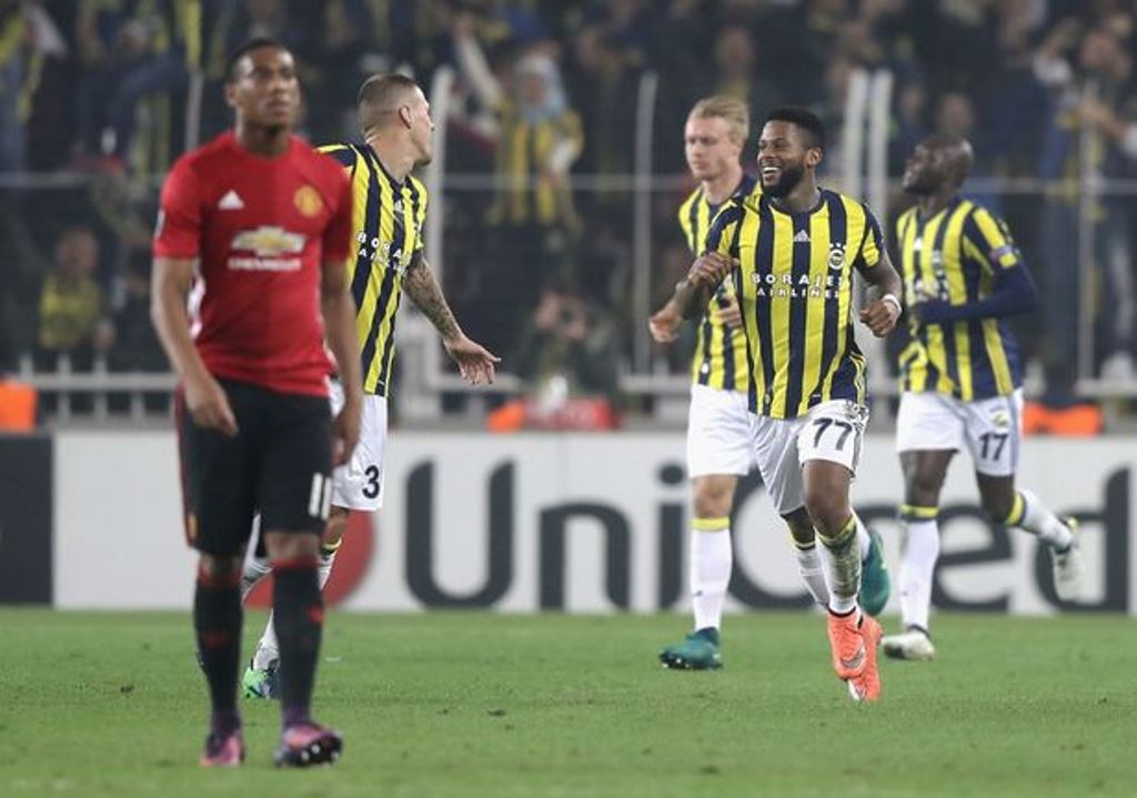 Man United thể hiện bộ mặt bạc nhược. Ảnh: Internet.