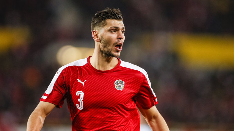 42. Aleksandar Dragovic (25 tuổi, trung vệ, Leverkusen): 12.75 triệu bảng