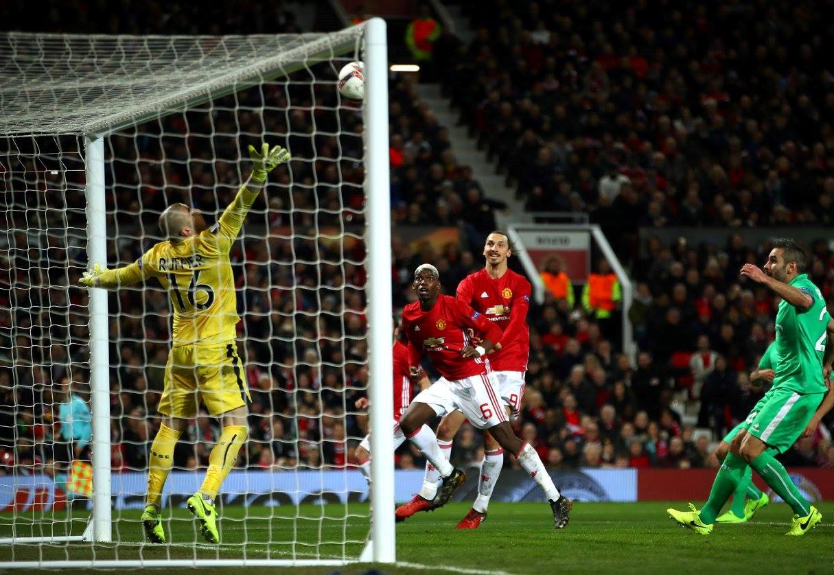 Pogba đá hay nhưng lại không gặp may.