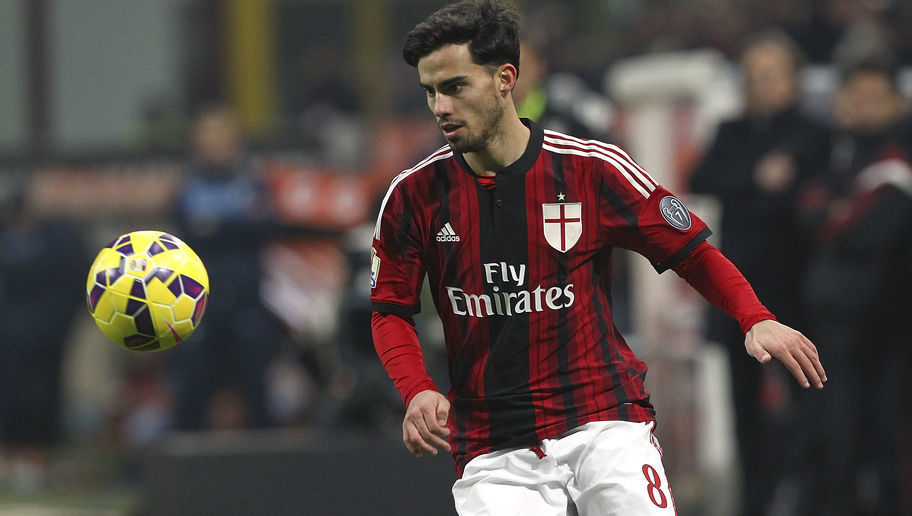 8. Suso (AC Milan, 23 tuổi): 7 đường chuyền thành bàn