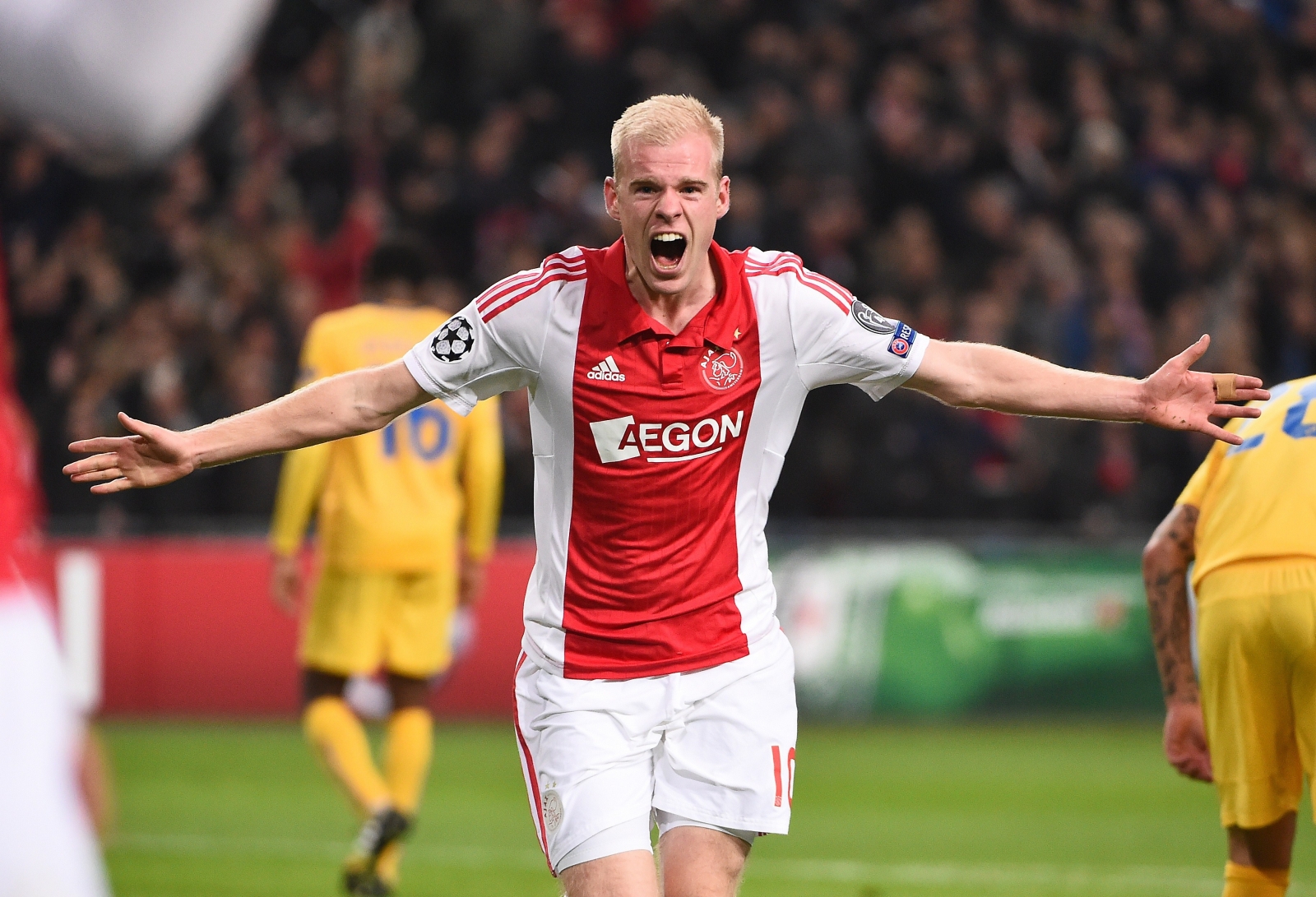5. Davy Klaassen (24 tuổi, Ajax): 22x – 13 bàn thắng, 9 kiến tạo